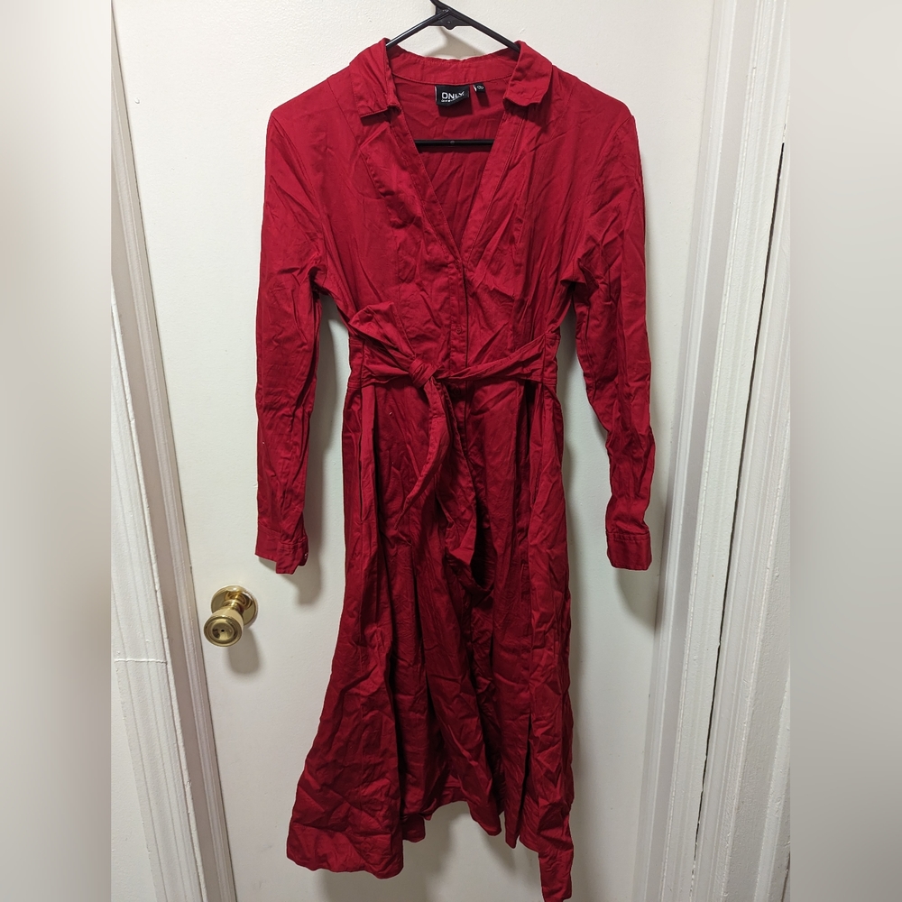 A-line long sleeve dress